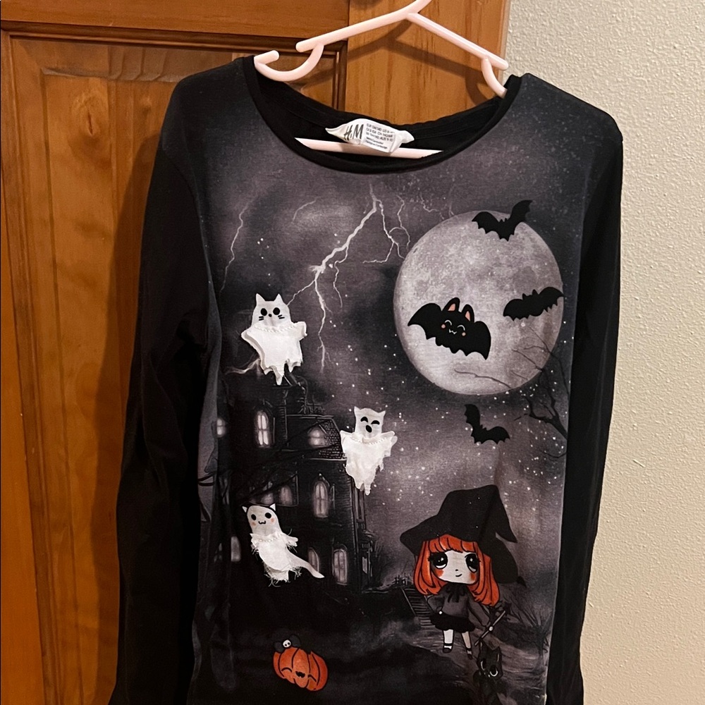 Halloween Graphic Long Sleeve Shirt